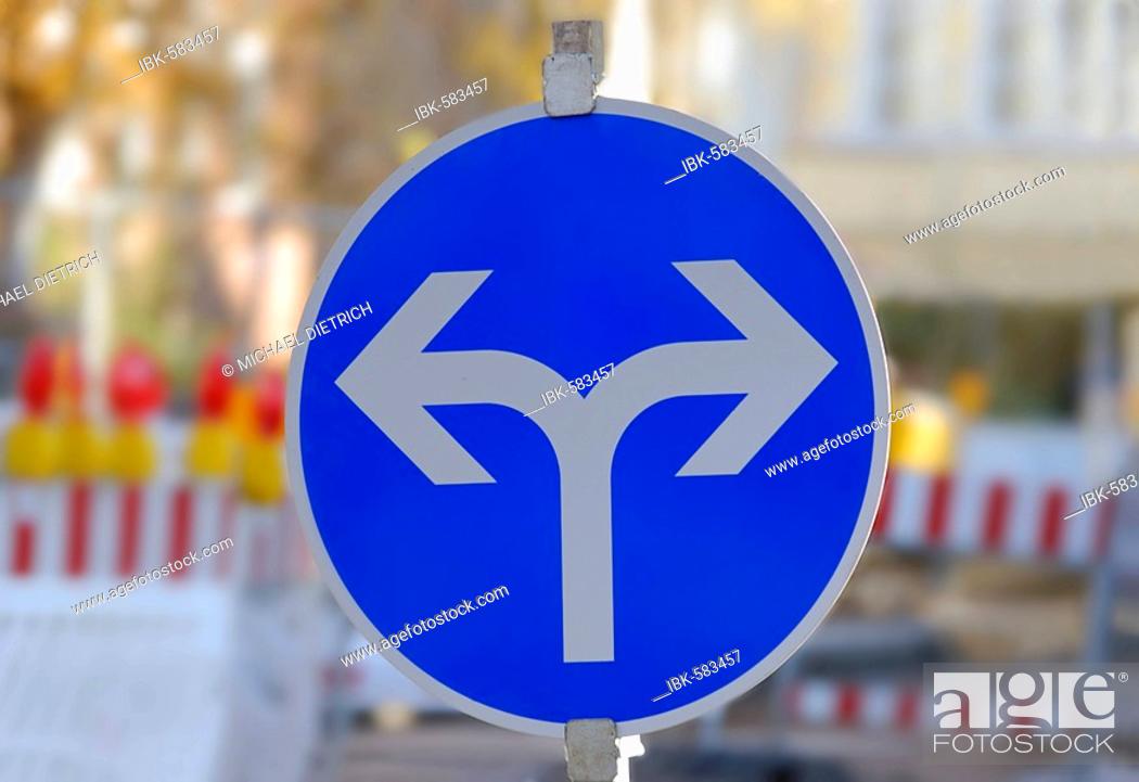 All Materials Sizes Construction Traffic Route Signs With Directional Arrows 