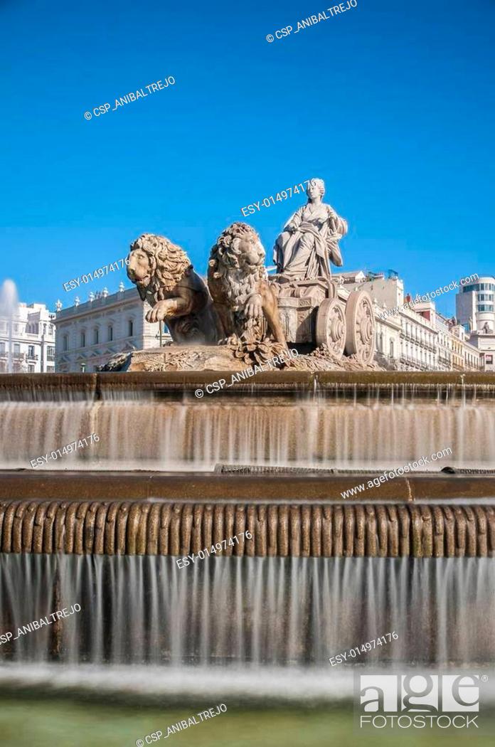 Imagen: The fountain of Cibeles in Madrid, Spain.