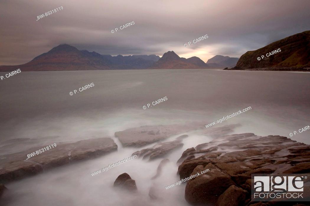 Stock Photo: Elgol beach, longtime exposure, United Kingdom, Scotland, Isle Of Skye.