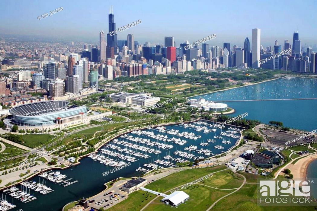 Stock Photo: Chicago Skyline.