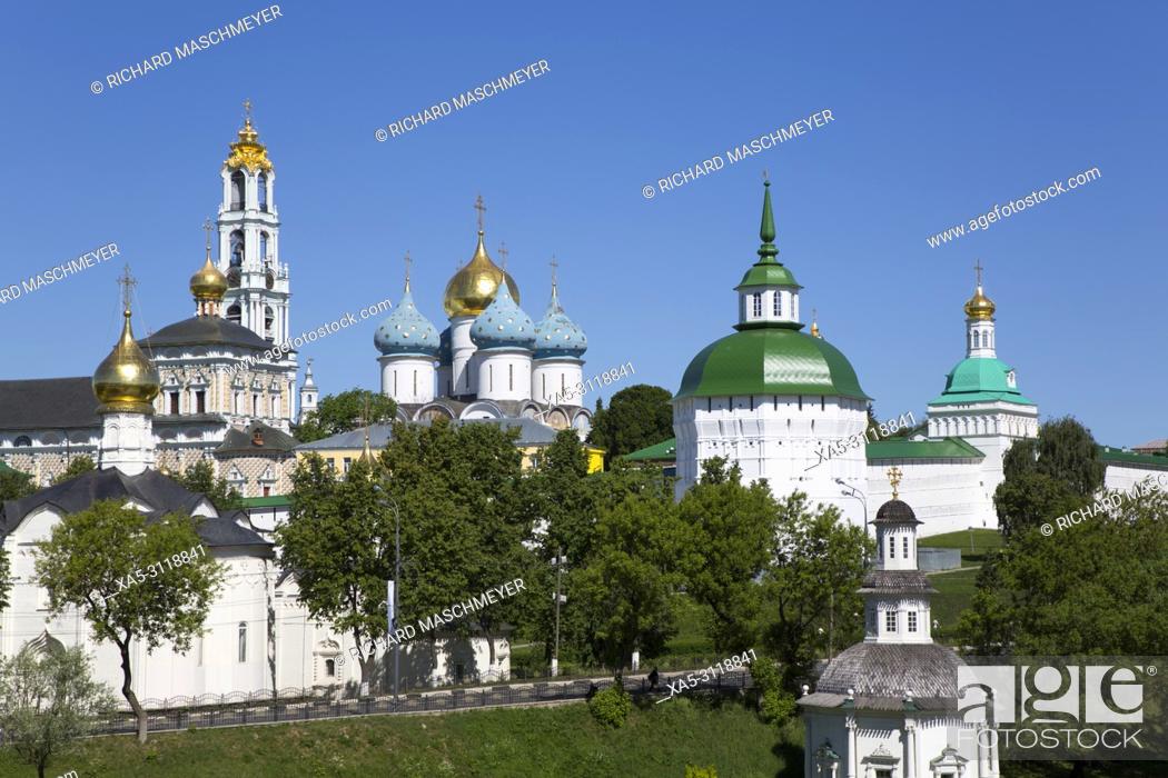 Stock Photo: Overview, The Holy Trinity Saint Serguis Lavra, UNESCO World Heritage Site, Sergiev Posad, Golden Ring Russia.