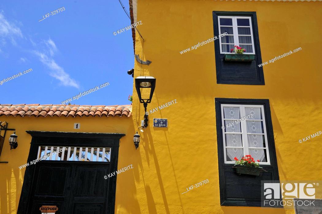 Stock Photo: yellow facade of a house, Granadilla de Abona, South Tenerife, Canary Islands, Spain.