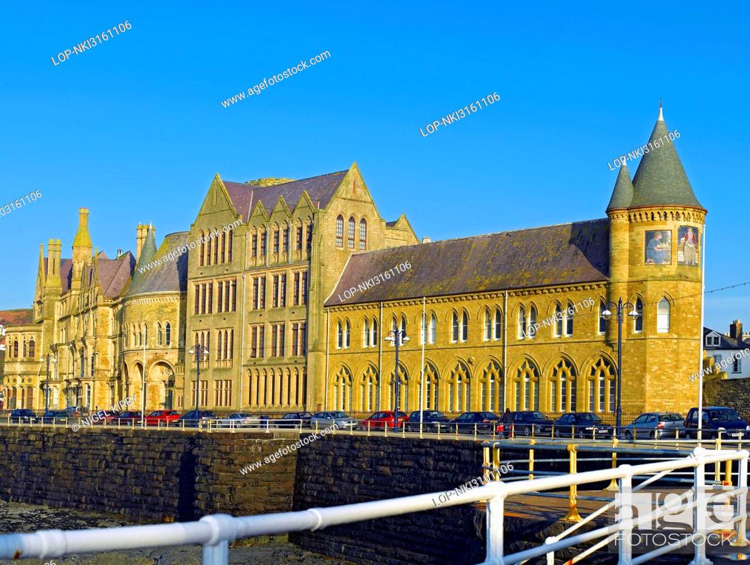 Stock Photo: Wales, Ceredigion, Aberystwyth. Old College Aberystwyth University, originally opened in 1865 as the Castle Hotel. It is one of finest examples of the work of.