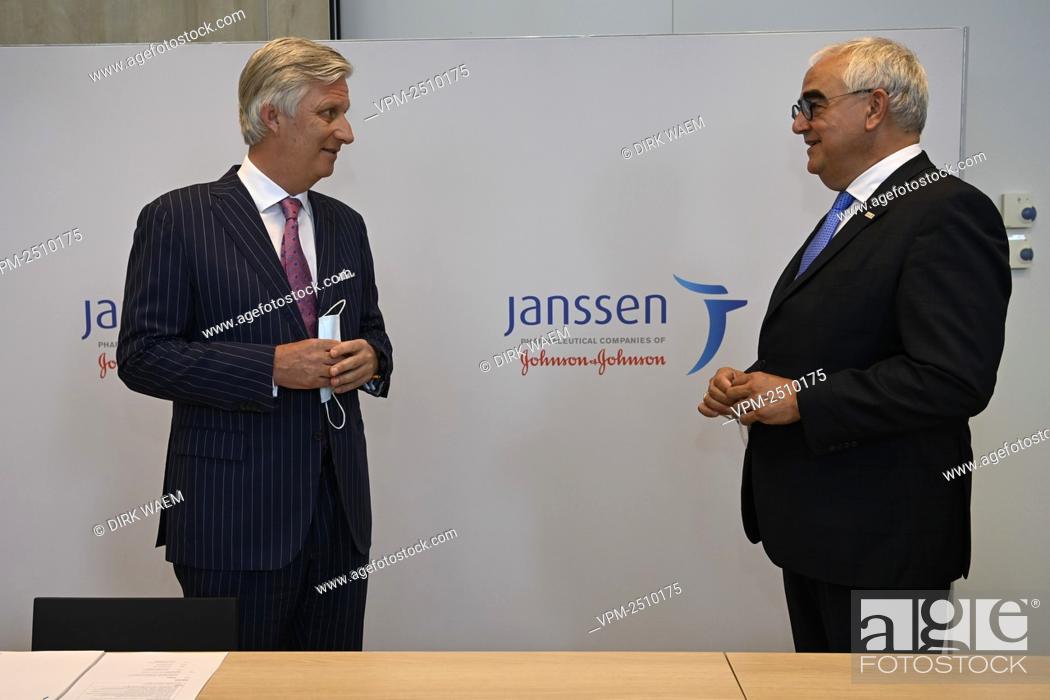 Stock Photo: King Philippe - Filip of Belgium and Janssen Pharmaceutica chief scientific officer Paul Stoffels pictured during a visit of Belgian royal couple to the.