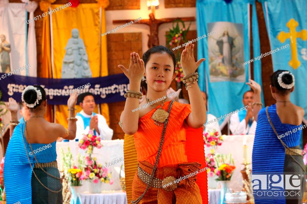 Stock Photo: Assumption celebration in Battambang catholic church.