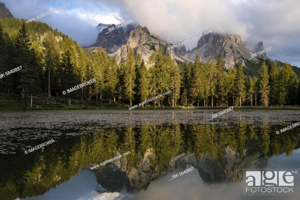 Stock Photo: Lago d'Antorno, Tre Cime di Lavaredo Natural Park, Reflection of the Cadini Group, Dolomites, South Tyrol, Italy, Europe.