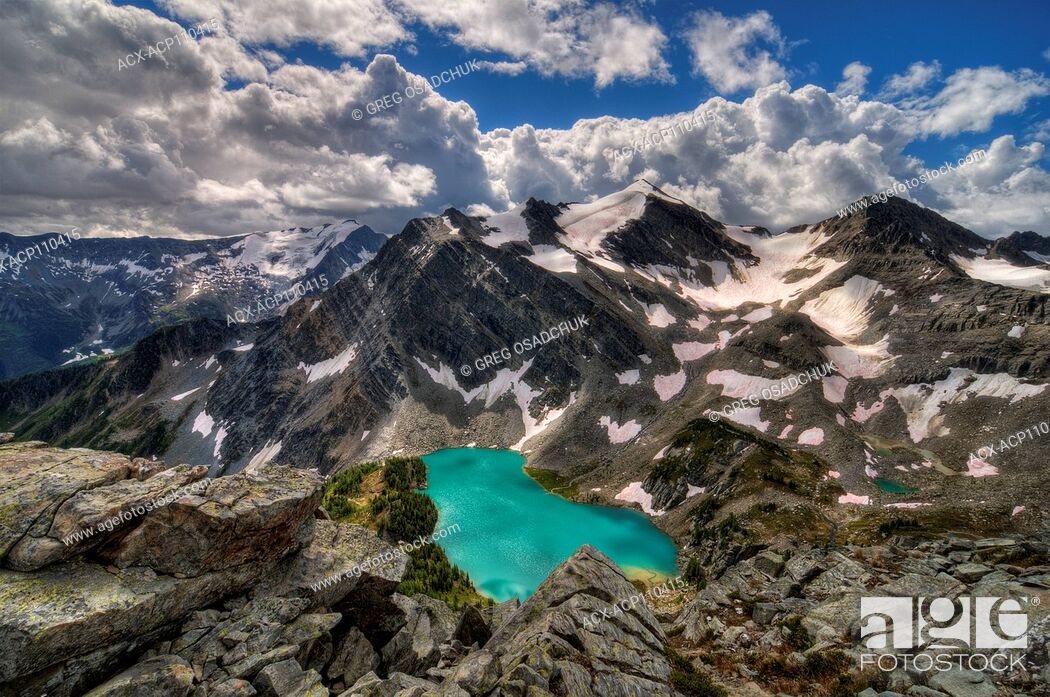 Photo de stock: Little Dick lake, Purcell Mountains, Kootenay region, BC, Canada.