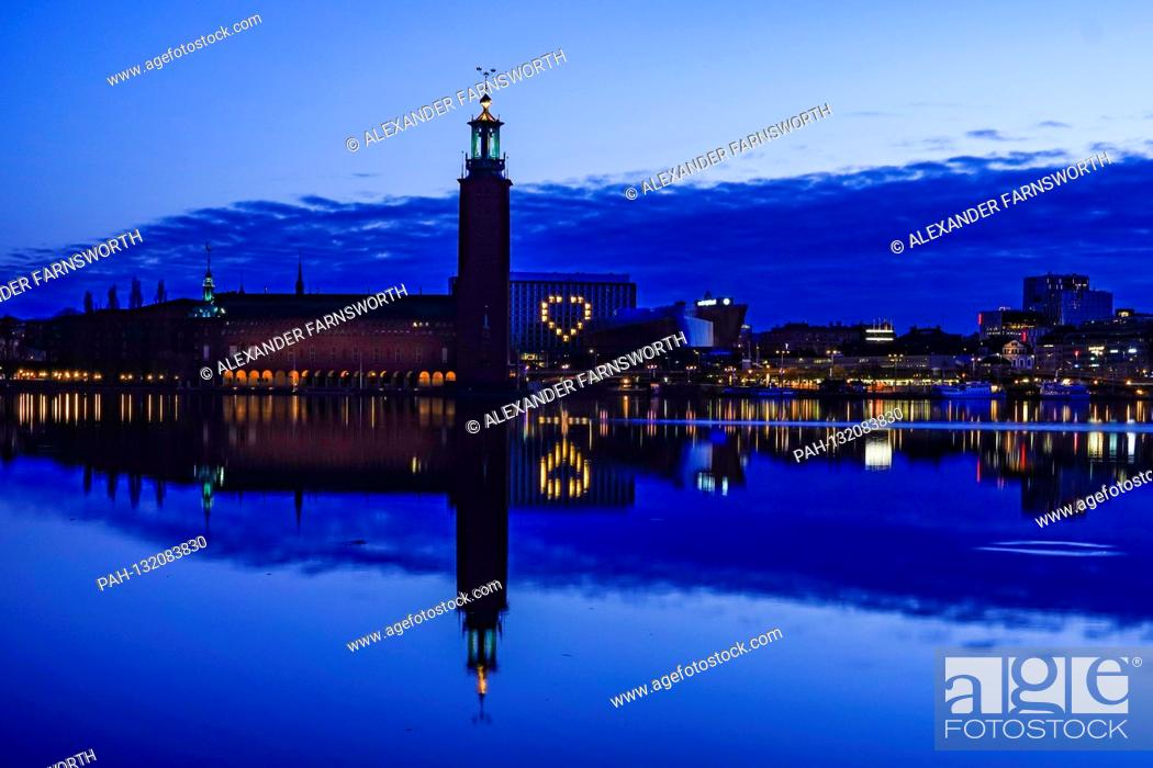 Stock Photo: Stockholm, Sweden The City Hall and a heart on the Stockholm Waterfront building during the Corona crisis. | usage worldwide. - STOCKHOLM/Sweden.
