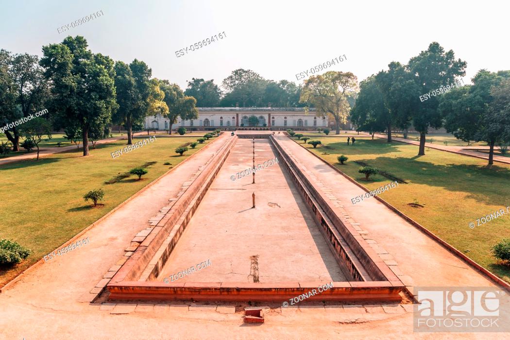 Stock Photo: Safdarjung Tomb, ancient ruins in Delhi, India.
