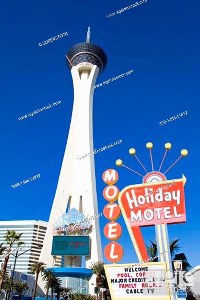 angle of a hotel, Stratosphere Tower, The Strip, Las Vegas, Nevada, USA, Foto de Stock, Imagen Derechos Protegidos Pic. SSB-1486-12837 |
