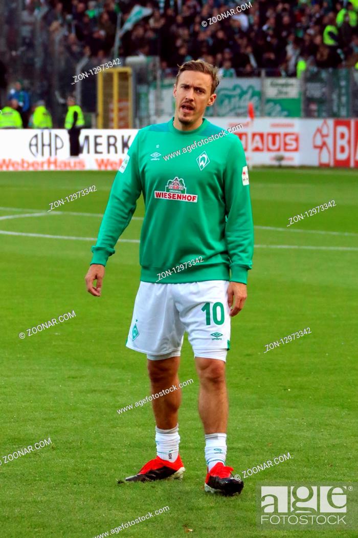 Stock Photo: Max Kruse (SV Werder Bremen),  1. BL: 18-19: 12. Sptg. - SC Freiburg vs. SV Werder Bremen DFL REGULATIONS PROHIBIT ANY USE OF PHOTOGRAPHS AS IMAGE SEQUENCES.
