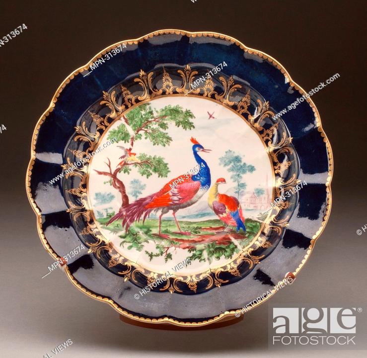 Stock Photo: Worcester Royal Porcelain Company. Dish - About 1770 - Worcester Porcelain Factory Worcester, England, founded 1751. Soft-paste porcelain, underglaze blue.