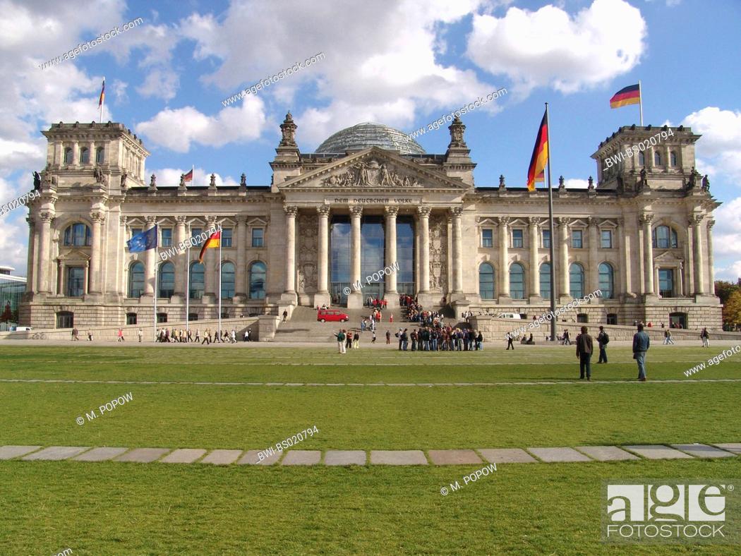 Stock Photo: Reichstag building with Platz der Republik, Germany, Berlin.