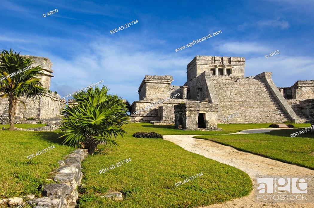 Stock Photo: El Castillo, Maya ruins, Tulum, Yucatan, Riviera Maya, Quintana Roo, Mexico.