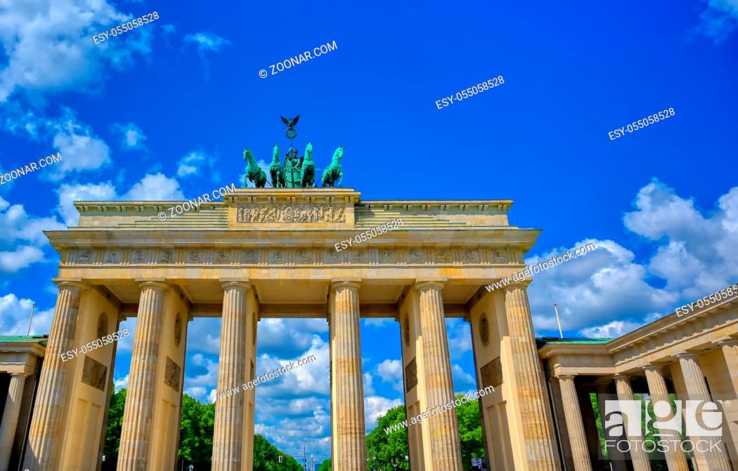 Stock Photo: The Brandenburg Gate located in Pariser Platz in the city of Berlin, Germany.