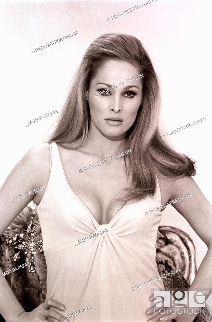 Pictures of ursula andress