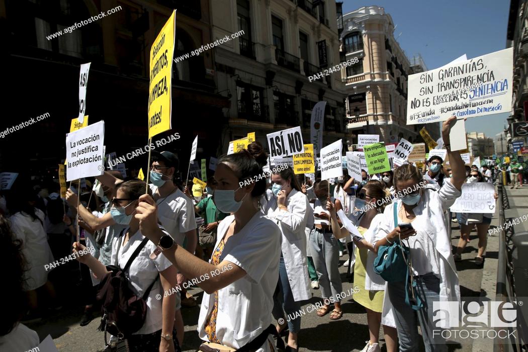 Stock Photo: Madrid, Spain; 08/06/2021.- Hundreds of aspiring resident intern doctor (MIR in spanish) and the rest of the health professions have demonstrated this Tuesday.
