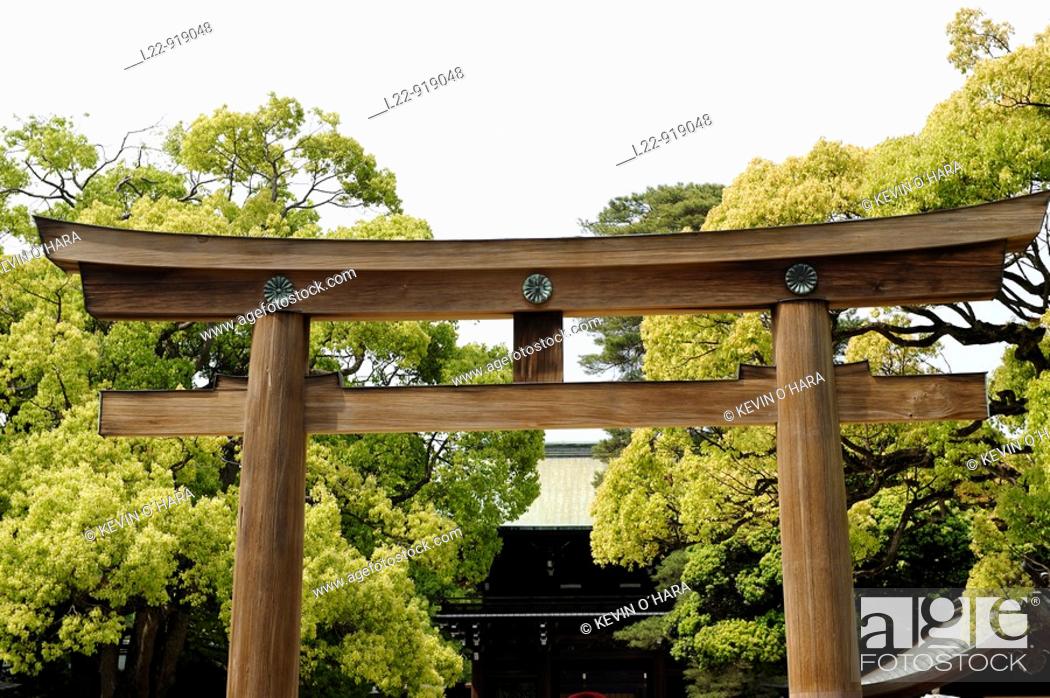 Stock Photo: Torii gate leading to the Meiji Shrine complex, Shibuya district, Tokyo. Kanto province, Honshu island, Japan.
