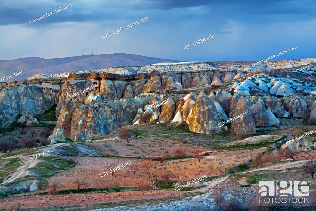 Photo de stock: Beautiful stone cliffs in valley named Rose valley near Meskendir, Goreme, Turkey.