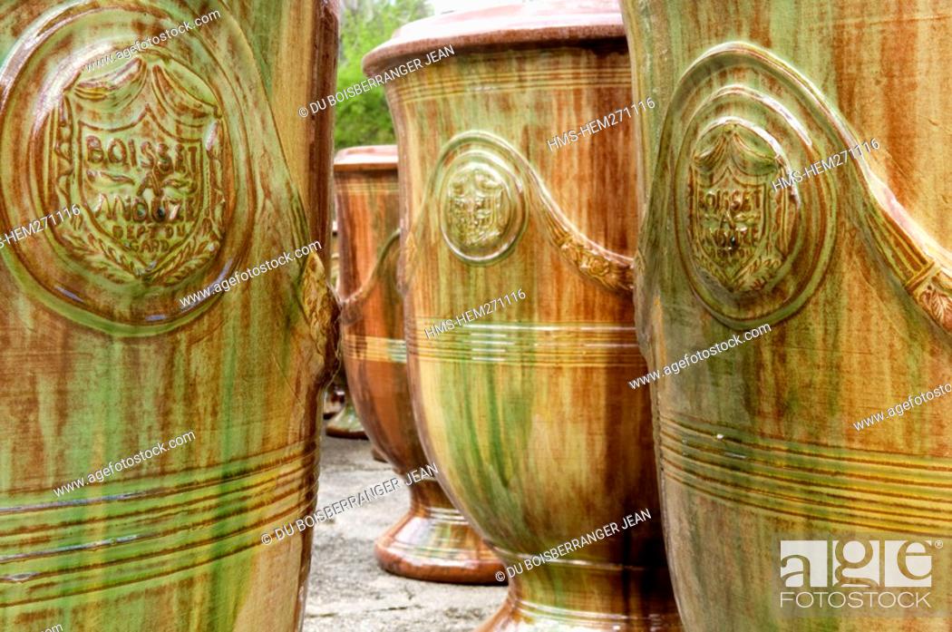 Stock Photo: France, Gard, Anduze, Anduze vases, Les Enfants de Boisset Pottery labelled Entreprise du Patrimoine Vivant Living Heritage Company.