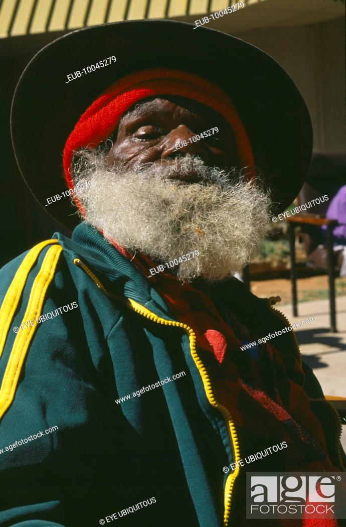 Aborigines AK Australien Porträt Mann der Pitjantjara 