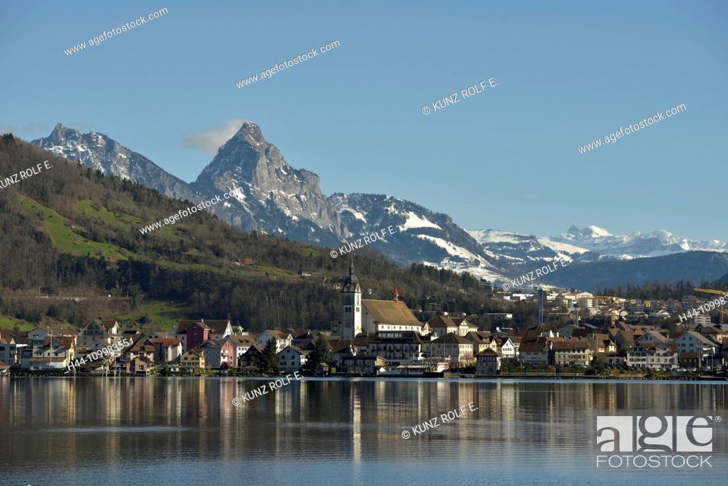 Stock Photo: Arth, city, lake of Zug,.