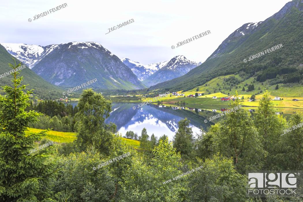 Stock Photo: mountain panorama at the lake Dalavatnet, Norway, snow-capped mountains and mirroring, municipality of Sogndal, Sogn og Fjordane county.