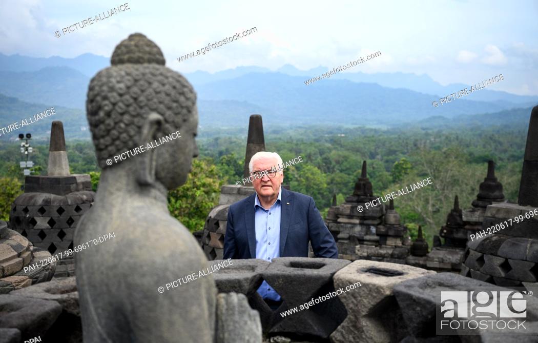 Stock Photo: 17 June 2022, Indonesia, Yogyakarta: German President Frank-Walter Steinmeier will be guided through the Borobudur temple complex.