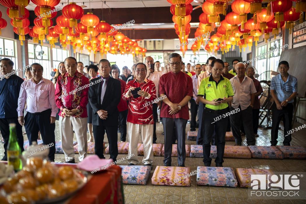 Stock Photo: Sarawak Chai's Clan paying homage to the Chai's Clan ancestors at Kuching, Malaysia.