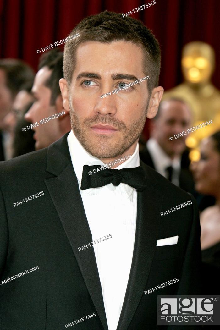 Indvending ørn mistænksom Jake Gyllenhaal at the 2010 / 82nd Annual Academy Awards Academy Awards at  the Kodak Theater, Stock Photo, Picture And Rights Managed Image. Pic.  PAH-134376355 | agefotostock