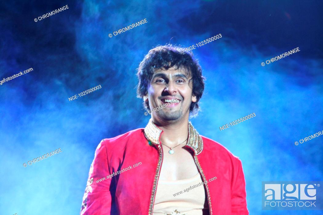 Sonu Nigam, Simply Sonu Tour 2007, Stock Photo, Picture And Rights Managed  Image. Pic. NGE-1025500003 | agefotostock