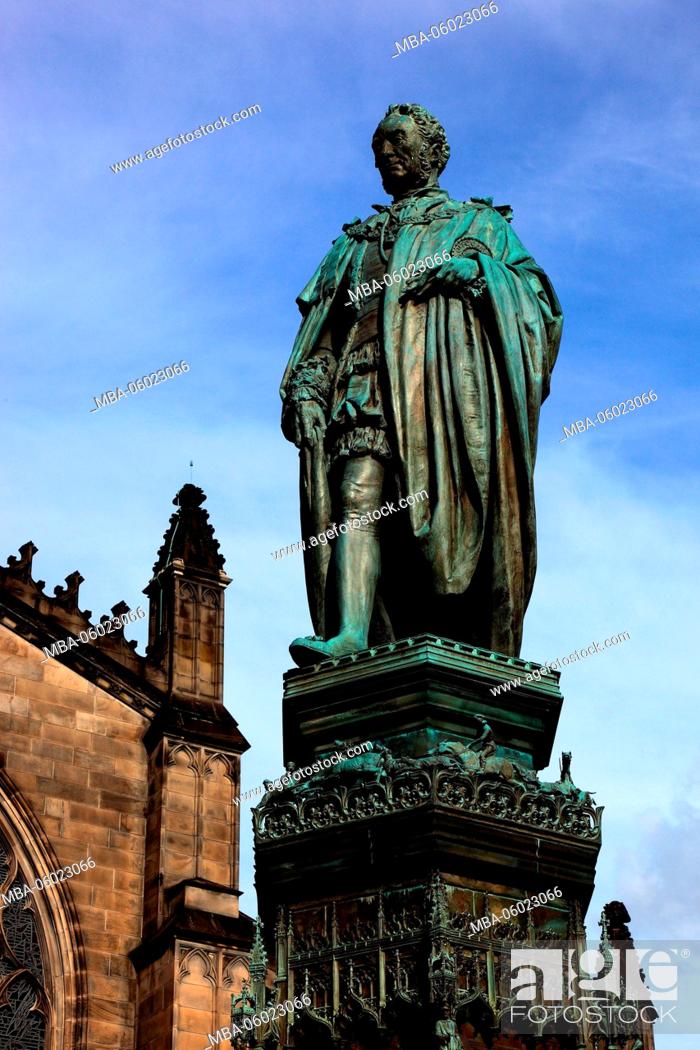 Stock Photo: Scotland, Edinburgh, the statue of Walter Francis Montagu Douglas Scott, 5th Duke of Buccleuch, 7th Duke of Queensberry before St.
