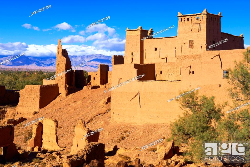 Photo de stock: Old Kasbah, Skoura, Ouarzazate Region, Morocco, Africa.
