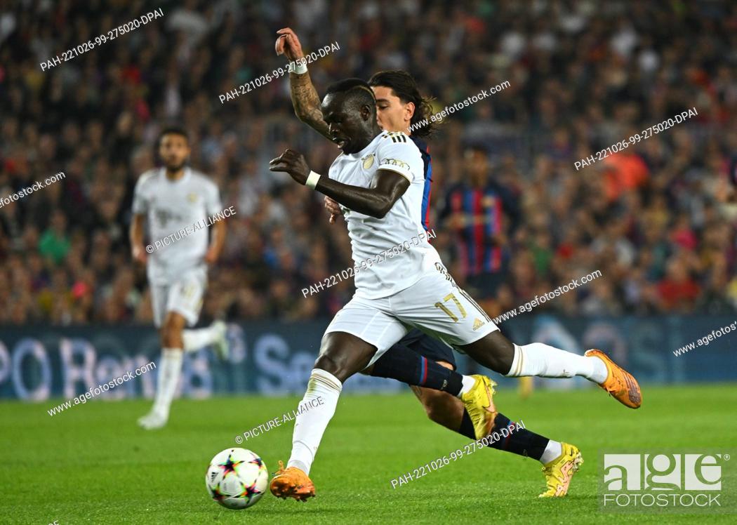 Stock Photo: 26 October 2022, Spain, Barcelona: Soccer: Champions League, FC Barcelona - FC Bayern Munich, Group stage, Group C, Matchday 5 at Camp Nou.