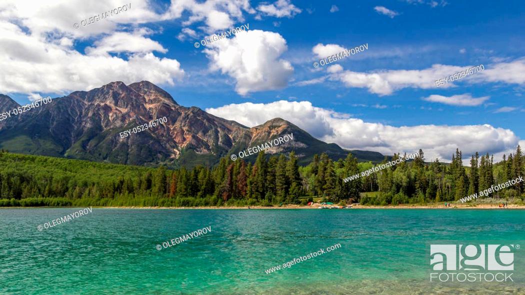 Stock Photo: Patricia Lake and Pyramid Mountain in Jasper National Park Alberta, Canada.