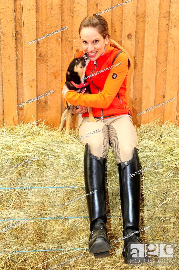 Stock Photo: German actors Nora Huetz and Tobias Licht at the equestrian farm Lichtblau. As a former professional dressage rider, Huetz spends a lot of time with her partner.