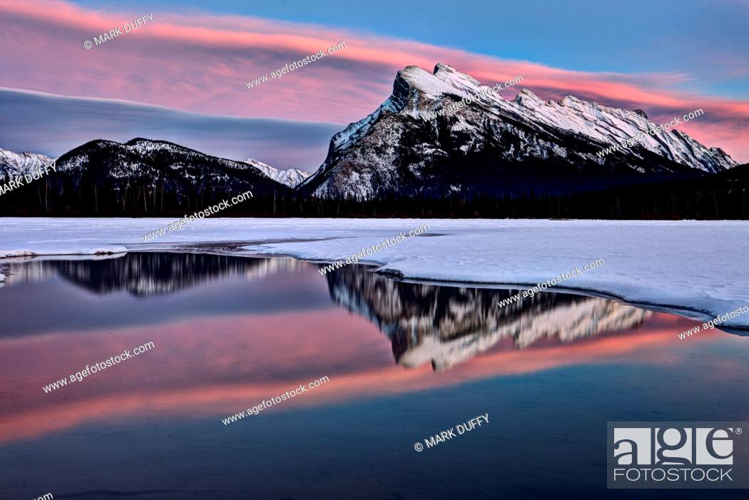 Stock Photo: Mount Rundle Winter reflection sunrise majestic snow.
