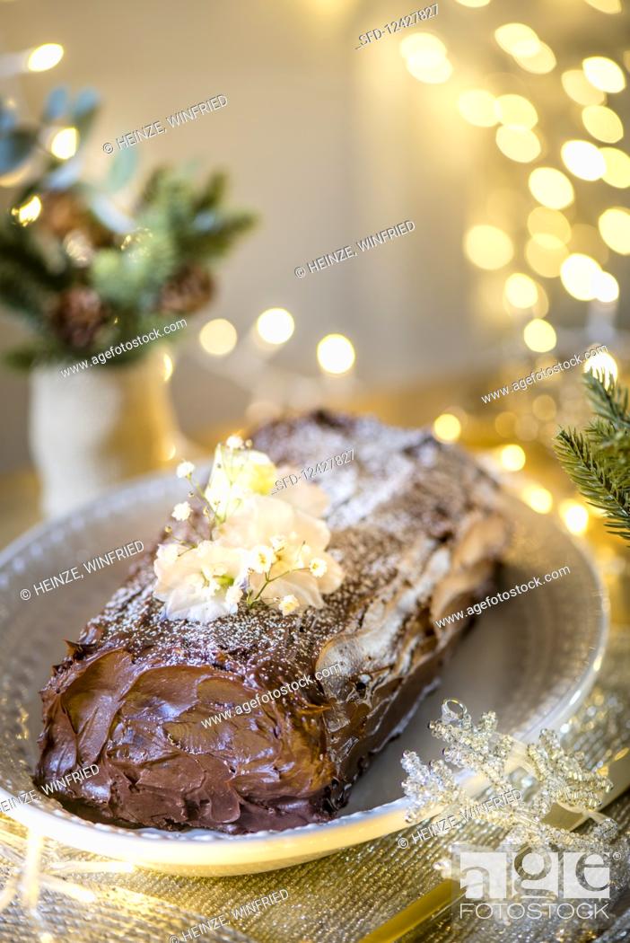 Imagen: Yule Log with salted caramel butter.