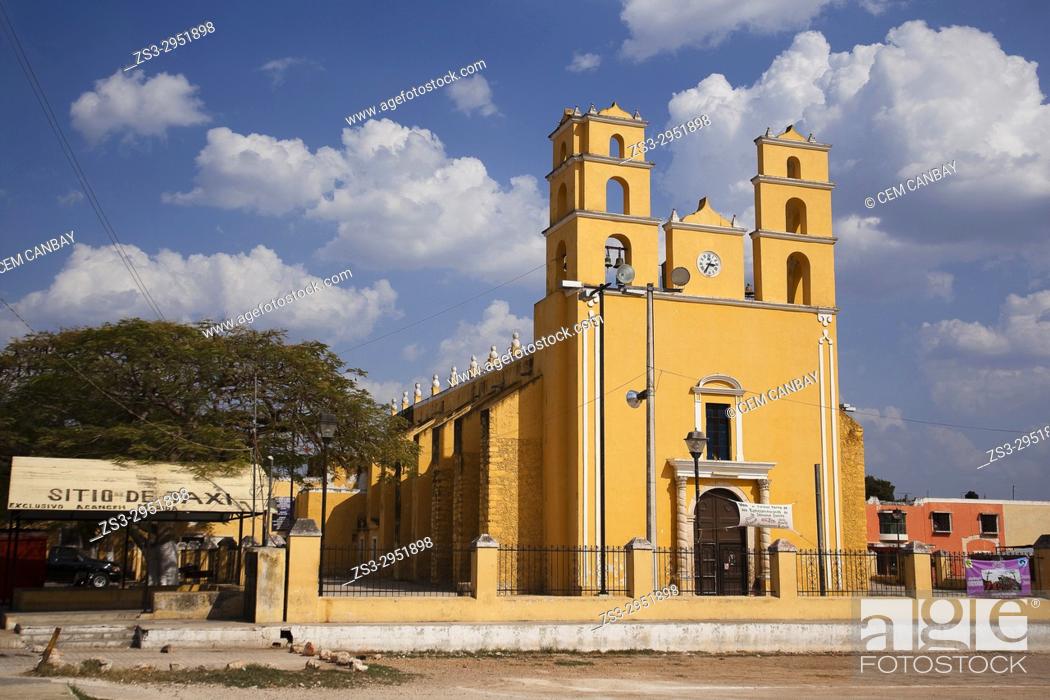 View to the Nuestra Senora De La Natividad Parroquia Church at the town  center, Acanceh, Stock Photo, Picture And Rights Managed Image. Pic.  ZS3-2951898 | agefotostock