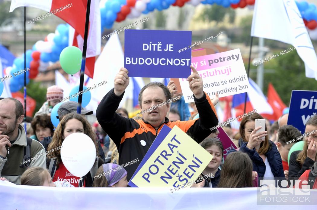 Photo de stock: Some 10, 000 people took part in the traditional National March for Life and Family staged by the Movement for Life in the Czech Republic, the organisers said.