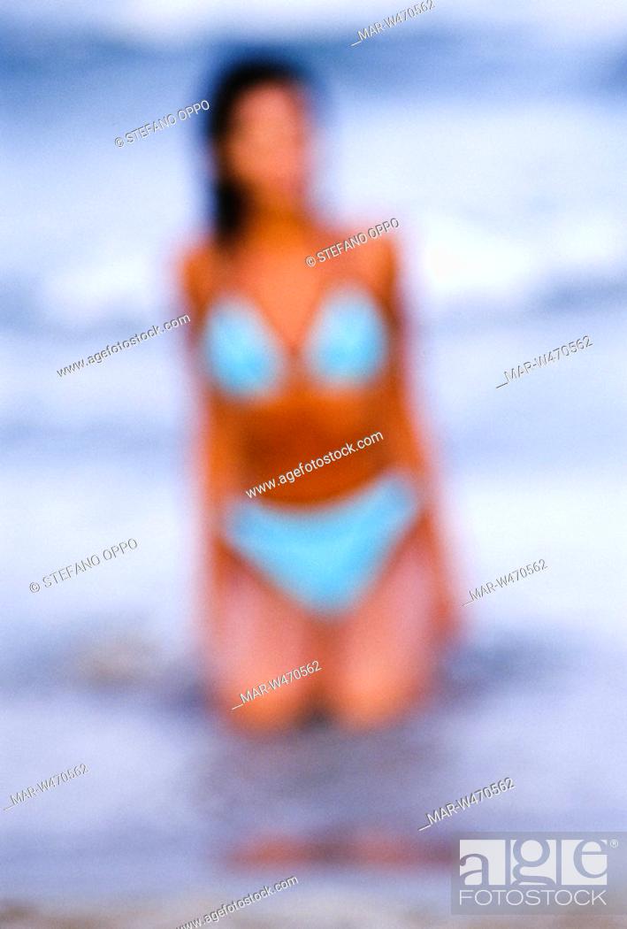 Donna Al Mare Stock Photo Picture And Rights Managed Image Pic Mar W470562 Agefotostock
