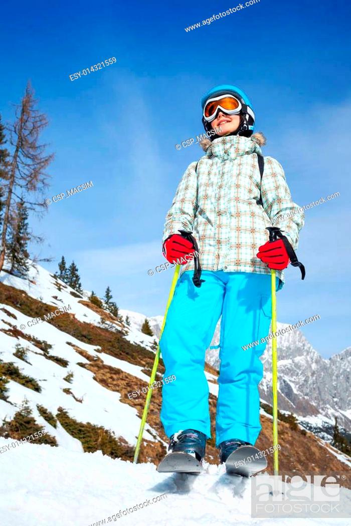 Photo de stock: Girl has a fun on ski.