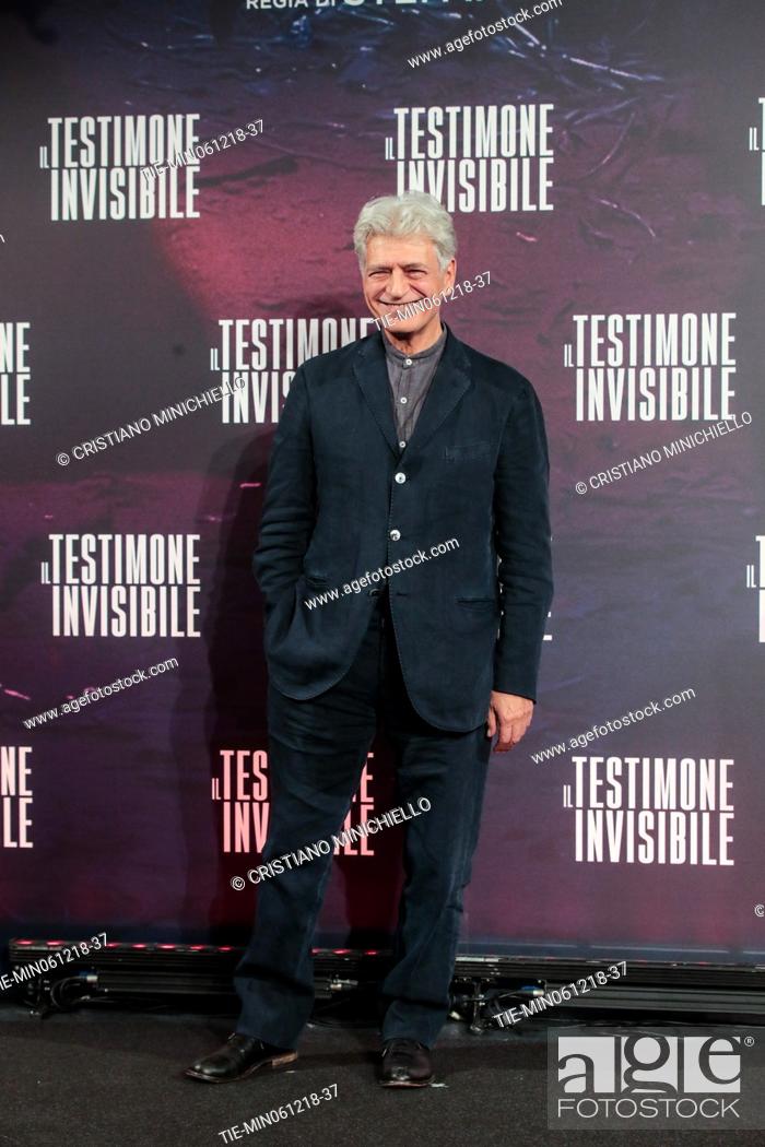 Imagen: The actor Fabrizio Bentivoglio during the photocall of film Il testimone invisibile, Rome, ITALY-06-12-2018.