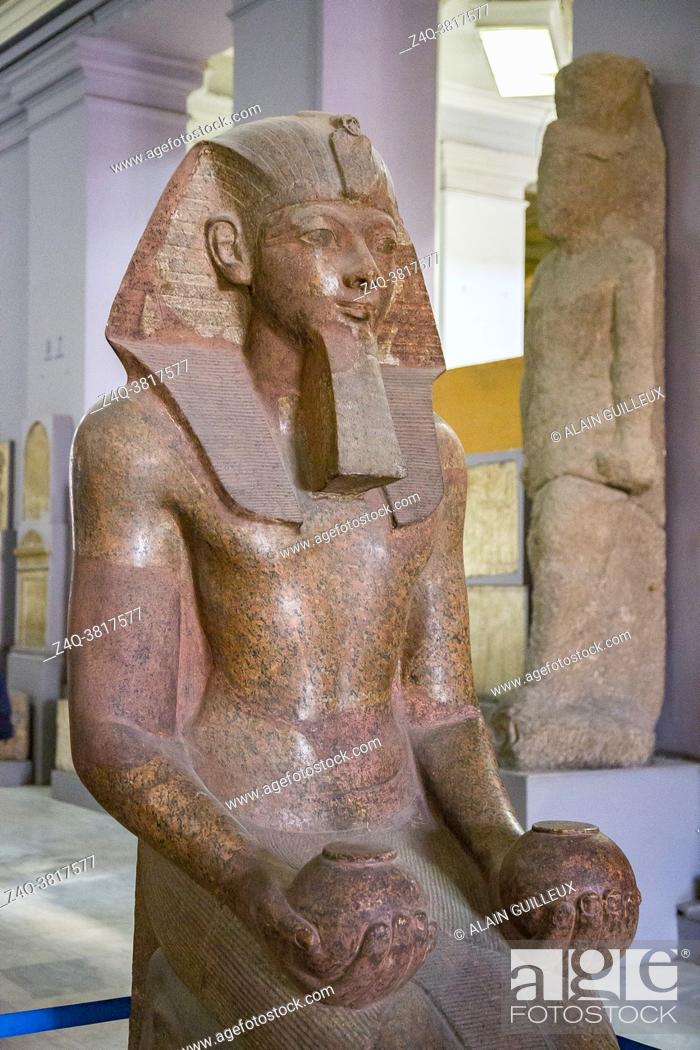 Stock Photo: Cairo, Egyptian Museum, kneeling statue of Hatshepsut, one of the rare women who became king of Egypt. Granite, from her temple in Deir el Bahari.