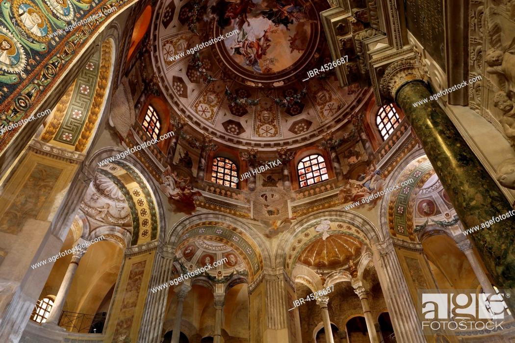 Dome with mosaics, Basilica of San Vitale, Basilika San Vitale, Ravenna,  Emilia-Romagna, Italy, Stock Photo, Picture And Rights Managed Image. Pic.  IBR-4526687 | agefotostock