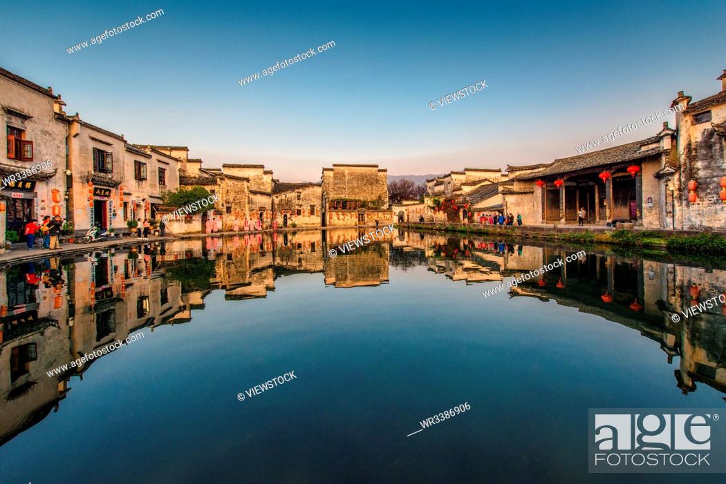 Stock Photo: Huangshan city, anhui province yixian hong cun fen scenery.
