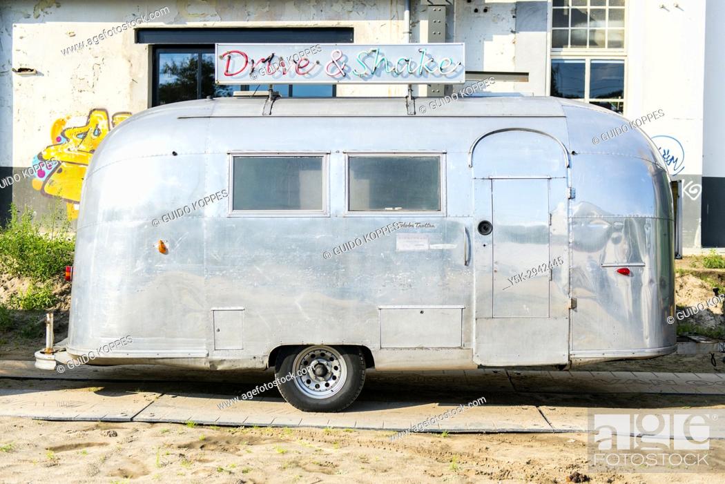 pols Door moersleutel Tilburg, Netherlands. An aluminium Airstream Globetrotter Caravan, Stock  Photo, Picture And Rights Managed Image. Pic. Y5K-2942445 | agefotostock
