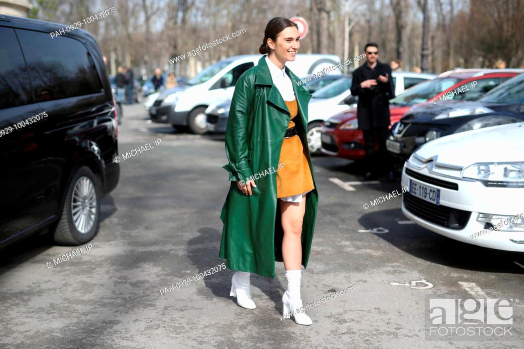 Stock Photo: A chic showgoer attending the Leonard Paris show during Paris Fashion Week - March 5, 2018 - Photo: Runway Manhattan/Michael Ip ***For Editorial Use Only*** |.