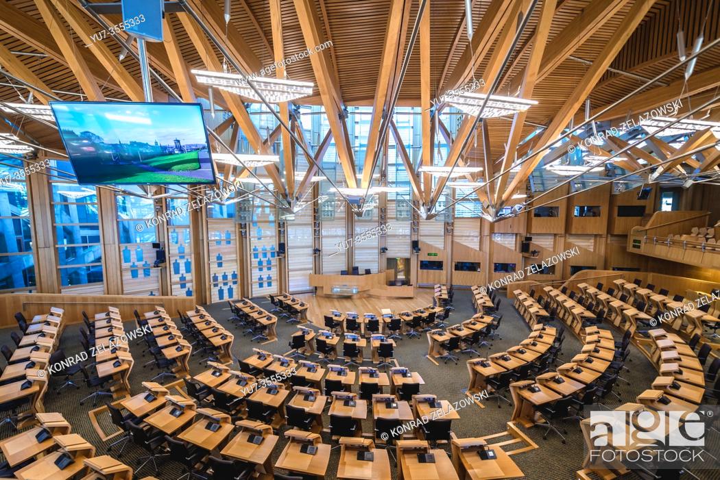 Imagen: Scottish Parliament Building in Holyrood area of Edinburgh, capital of Scotland, part of United Kingdom.