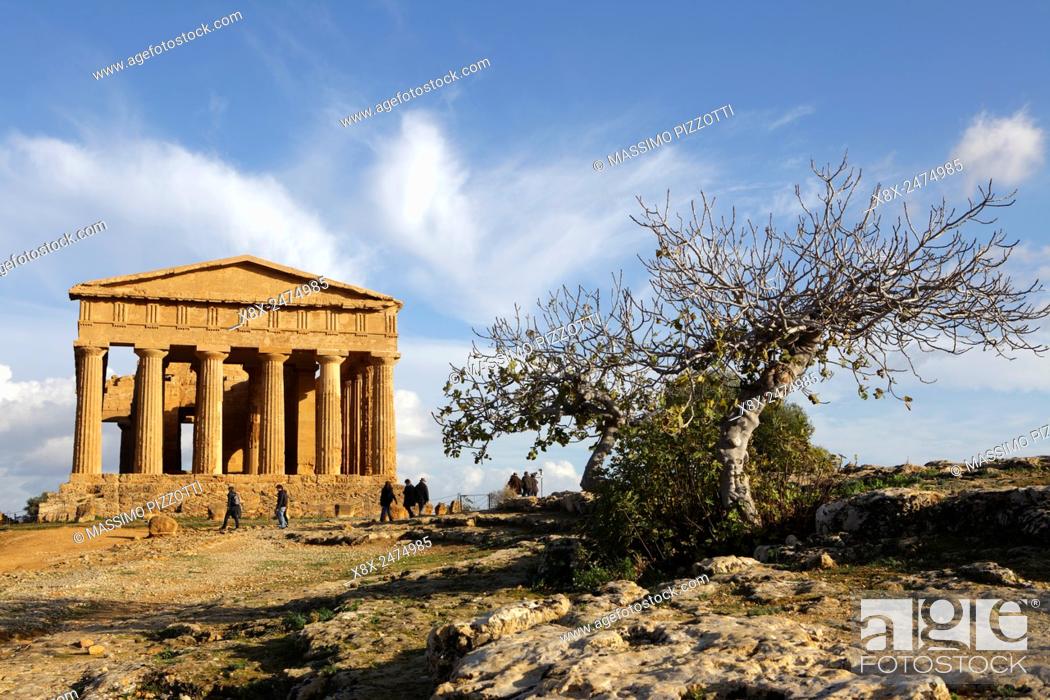 Stock Photo: The Temple of Concordia at Valley of the Temples, Agrigento, Sicily, Italy.